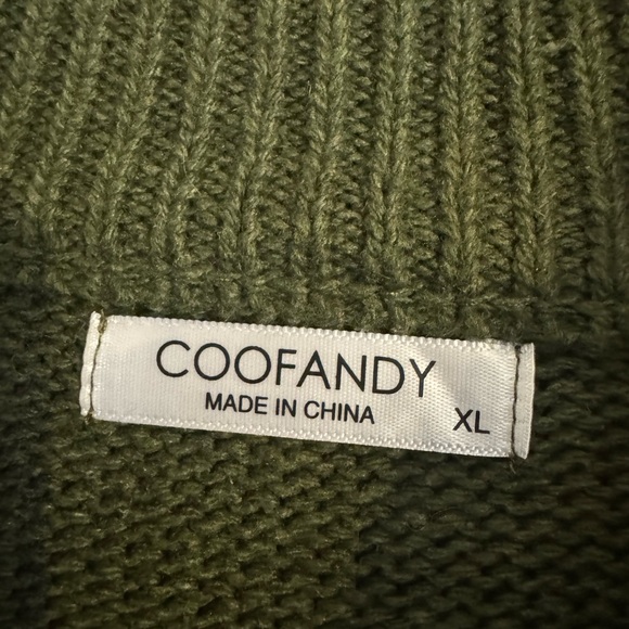 Men’s Coofandy Mock Neck Sweater Size XL ArmyGreen, Weave on frontwith button - Picture 4 of 13